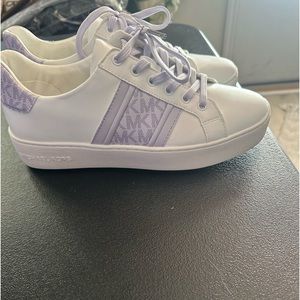 MK Sneakers 🔥